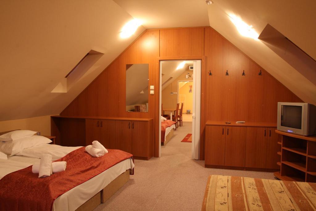 Thermal Panzio Mórahalom 部屋 写真
